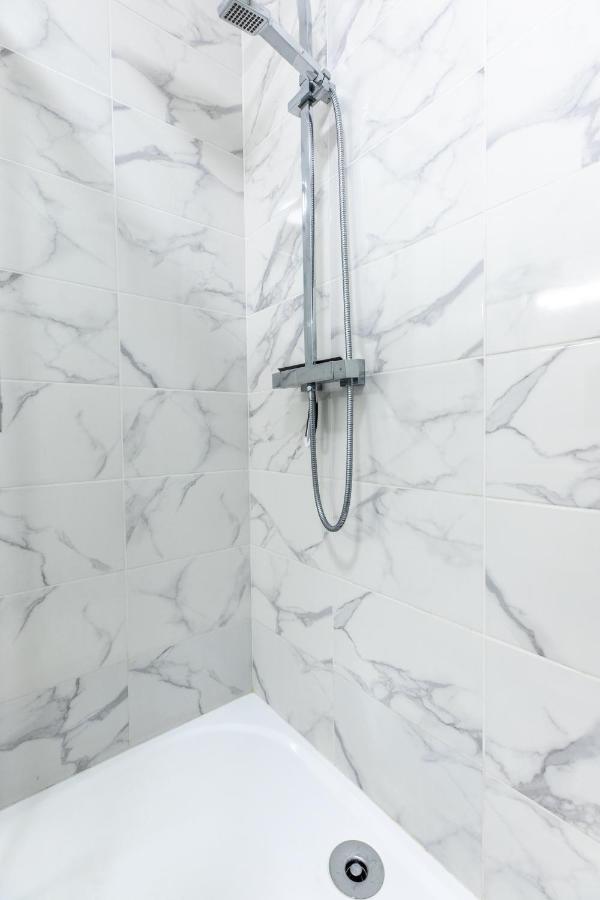 Le Double Pirou # 2 Appartements # Halte Auvergne Thiers Zewnętrze zdjęcie